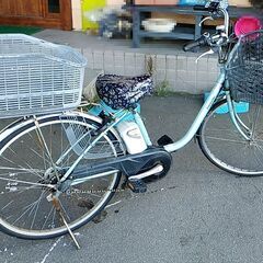 札幌市内配達無料。中古27インチグリーン！