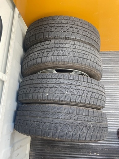 販売通販店 155/65R14スタッドレスタイヤ、アルミホイール付、2本分割