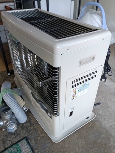 アース万代店 極美品 分解点検済み サンポット 2021年製 FFR-7011RF FF