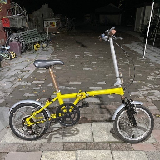 4886】折り畳み ドッペルギャンガー 20インチ 9,400円（防犯・税込）