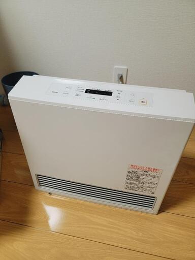 ガスファンヒーターRinnaiリンナイRC-U5801E-WH (H. T) 船堀の季節  
