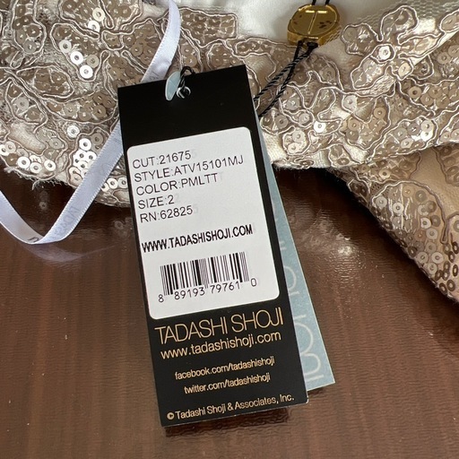 新品タグ付き✨タダシショージ　ゴールド　メタリックオールレース　ドレス TADASHI レースドレス US4 ゴールド アイボリーゴールド コードレース