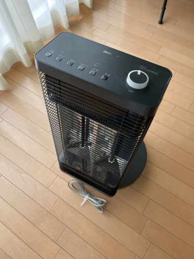 ダイキン セラムヒート 黒 2019年製 DAIKIN（ダイキン