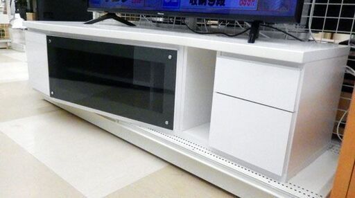 テレビ台 流線形 ホワイト鏡面仕上げ 幅150cm　ガラス戸 コーナー有効活用左寄せ テレビボード