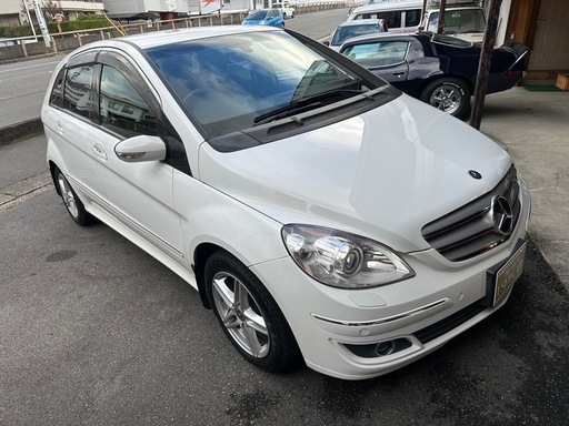 ベンツB170 平成18年48,000キロ検令和8年12月 (takomayo-) 岐阜のBクラスの中古車｜ジモティー