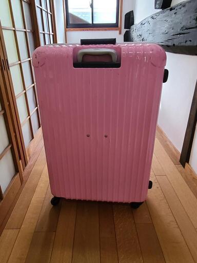 大きなスーツケース