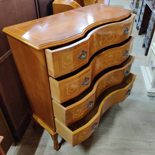 愛品倶楽部柏店】4段デザインチェスト 木象嵌細工 猫脚 イタリア製 (愛  