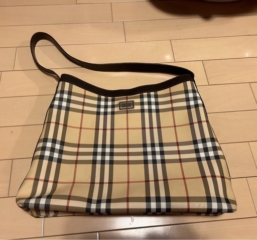 Burberry バッグ