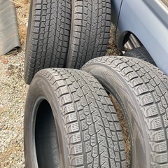 滋賀県のスタッドレスタイヤの中古が安い！激安で譲ります・無料で  