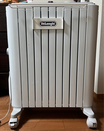 デロンギ デロンギヒーター&トップハンガー付き オイルヒーター 使用