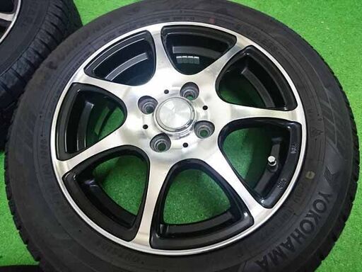 22年 新品時のイボあり ブラポリ ガリ無し ヨコハマ製 冬タイヤ 155/65R14 社外アルミ付 ワゴンR/N-BOX/タントカスタム等 22年 新品時のイボあり ブラポリ ガリ無し ヨコハマ製 冬タイヤ 155