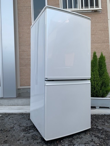 送料設置無料　SHARP　最新モデル冷蔵庫　137L 設置無料‼️137L SHARP 🚛当日配送 ✓清掃済み•動作確認済み
