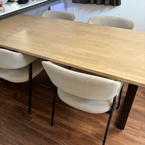 ニトリ 肘付きダイニングチェア　4脚セット ニトリ 肘付きダイニングチェア 4脚セット ニトリ ダイニング回転