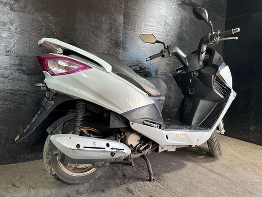 SYM　RV125ｃｃEFI(インジェクションモデル）シルバー　　美品 SYM RV125ccEFI(インジェクションモデル）シルバー 美品 Yahoo