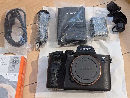 【SmallRig 4539】Sony α7R V / α7 IV / α7 S III等 カメラケージキット｜ほぼ未使用