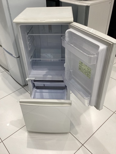 ☆ジモティ割あり☆ ワールプールジャパン 冷蔵庫 156L 22年製