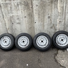 いすゞエルフ2tユニック使用2021年製スタッドレスホイールセット6本