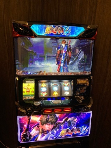 S新鬼武者2 不要機付き 実機 パチスロ実機 新鬼武者2 コイン