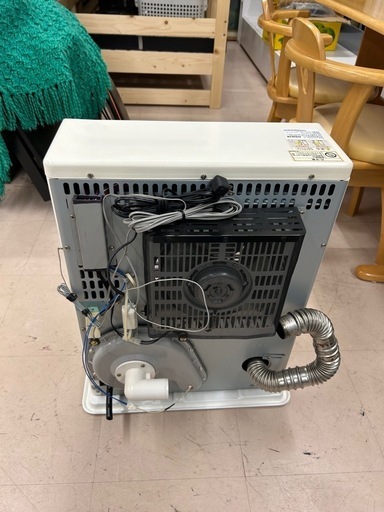 アース美原店 中古サンポットFF温風石油ストーブ 「FF‐632TL