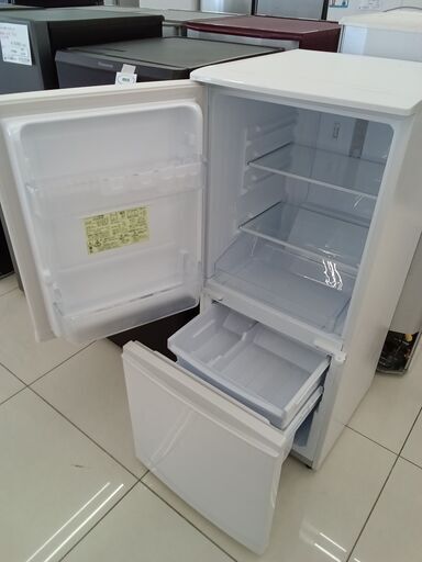 ☆ジモティ割あり☆ SHARP 冷蔵庫 137L 20年製 動作確認／クリーニング  
