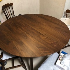 中古】墨田区のダイニングテーブルを格安/激安/無料であげます・譲り  