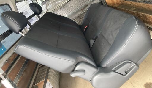 ハイエース セカンドシート リクライニングキット 1 〜5型 スーパーGL専用 ハイエース セカンドシート リクライニングキット 1 〜5型 スーパーGL