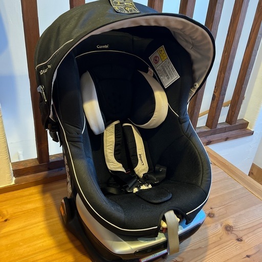 こどもの日限定13,000円！コンビ☆チャイルドシート ラクティアターン