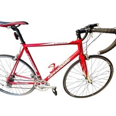 超美品 2011年 キャノンデールCAAD8 室内保管 ヘル&部品付