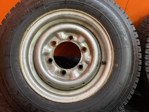 TOYO DELVEX 935 195/80R15 107/105N LT】スタッドレス【日産 アトラス 