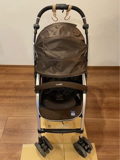 コンビ ネムリエ オート4キャス UF-750 レインカバー付き