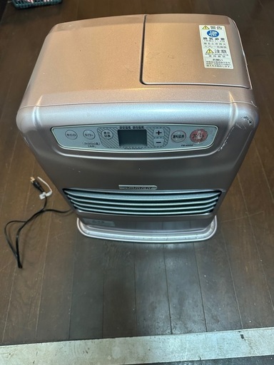 ファンヒーター\n