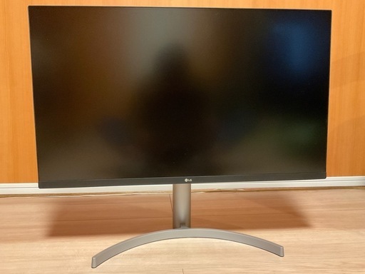 LG フレームレス モニター 31.5インチ UN550-WAJP 31.5インチ/4K/HDR