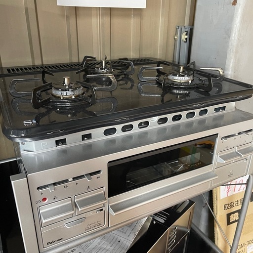 【未使用】（LIXIL）　P1633A0WHVT 3口コンロ・ホーロートップタイプ