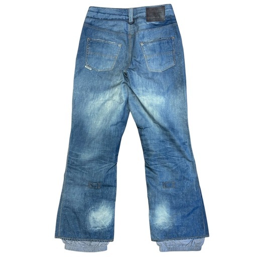 【美品】バートン　スノボパンツ　スノボウェア ゴアテックス　デニム柄　Mサイズ バートン ゴアテックス スノーウェア パンツ デニム 美品】バートン