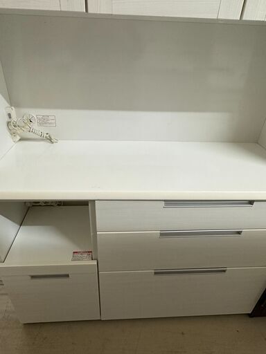 ジモティ来店特価!!食器棚ニトリホワイトJ-1291 (ジャングル滋賀草津店  