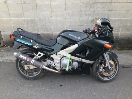 ZZR400 BEETマフラー付き！
