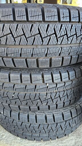 軽自動車サイズスタッドレスバリ山 (ごんざぶろう) 渋川のタイヤ  