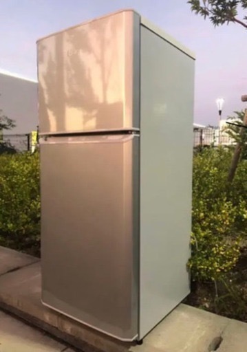 配送設置無料?当日配送‼️ コンパクトサイズ 121L 冷蔵庫 シルバー色