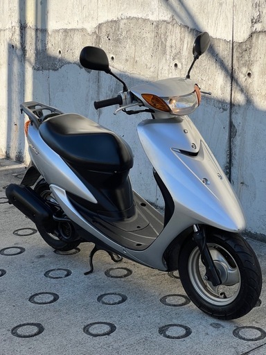 大人気セール‼️驚愕の低走行8700キロ😳安心のバッテリー新品✨️前後  