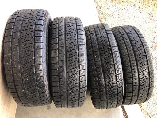 冬タイヤ 195/65R15 PCD114セレナ等用アルミ付きスタッドレス バリ山