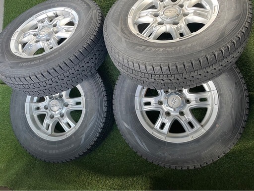 バリ山 スタッドレス 15インチ タイヤ・ホイール4本セット バリ山