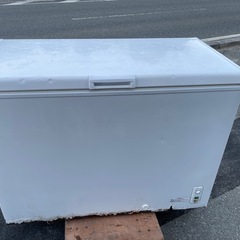 新品 未使用の冷凍ストッカー売ります