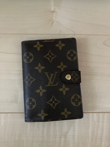 Louis Vuitton 手帳カバー