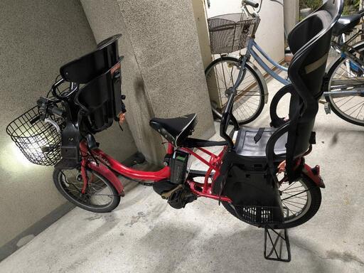 再出品YAMAHA3人乗り子供乗せ電動自転車 (lei ) 須磨海浜公園の電動  