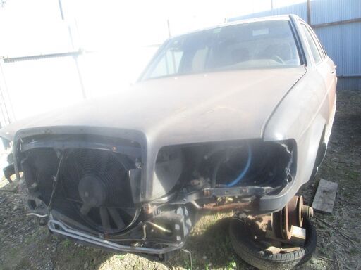 メルセデス―ベンツヨーロツパー仕様126-560SEL車体販売 (ウミ) 横浜のS  