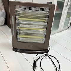 福岡市内配送設置無料パナソニック Panasonic NA-VX7700R-W [ななめドラム式洗濯乾燥機10kg 右開き クリスタルホワイ… ( 福岡市内配送無料) 箱崎の生活家電《洗濯機》の中古あげます・譲ります｜ジモティーで不用品の処分