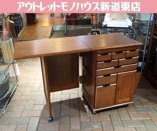 折りたたみ バタフライ式 デスクワゴン 収納机 キャスター付き 作業台 ミシン台 コンセント付き 札幌市東区 新道東店