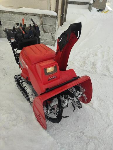 ホンダ除雪機　HSS970i　バッテリーは新品交換済み（大容量タイプ）　きれいに整備済み　状態良し ホンダ除雪機 HSS970i バッテリーは新品交換済み（大容量タイプ