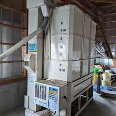 乾燥機、籾すり機、保冷庫併せてお譲りします。