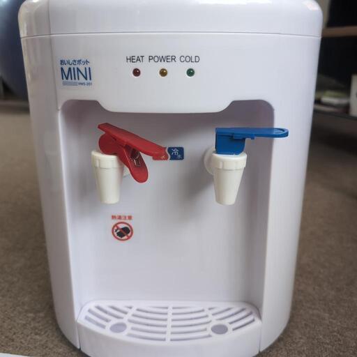 電気ポットのおいしさポットMINI HWS-201がお得に買える